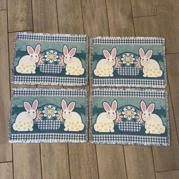 4 Park B Smith Easter Bunny Themed Woven Placemats Set - Picture 1 of 7